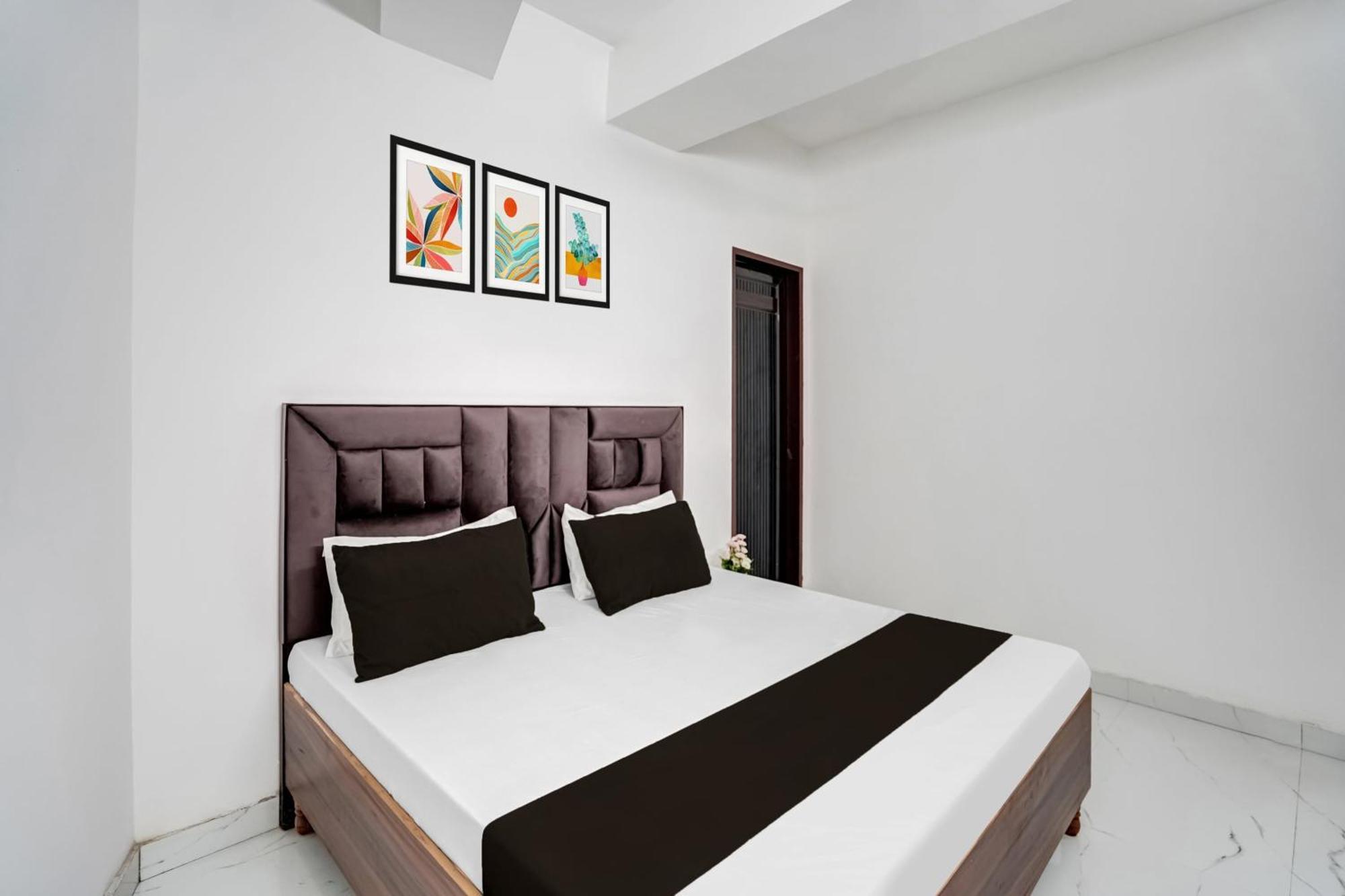 Super Hotel O Burari Nuova Delhi Esterno foto